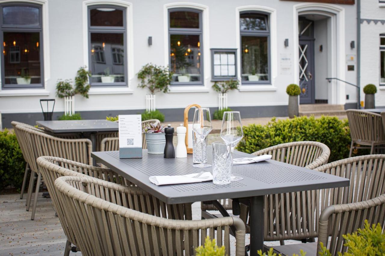 Romantik Hotel Aquarium Friedrichstadt Exterior photo