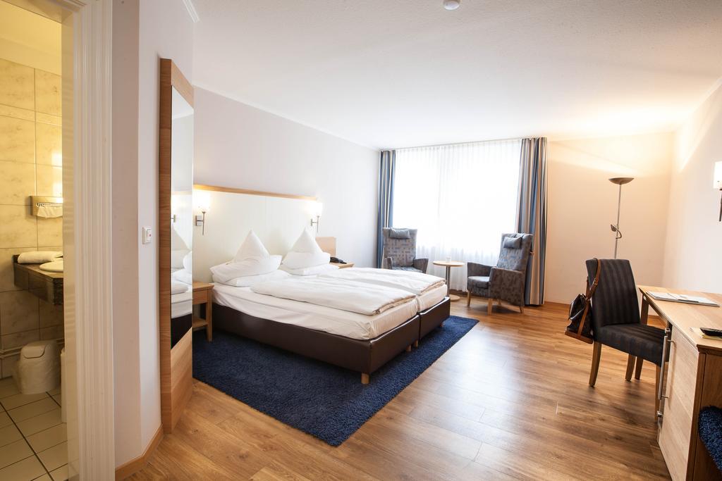 Romantik Hotel Aquarium Friedrichstadt Exterior photo